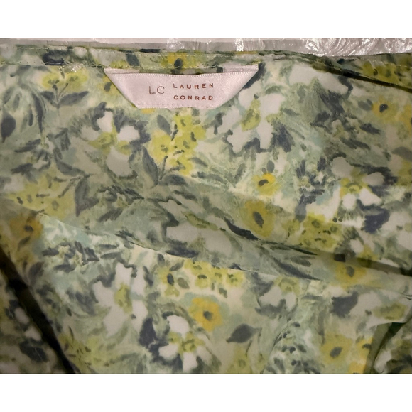 Lauren Conrad Floral Green Boho Flutter Sleeve floral swim cover-up - Picture 3 of 7